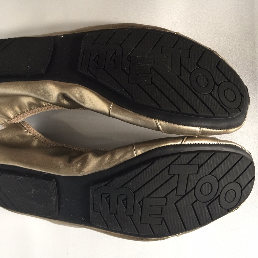 NEW Me Too Gold leather flat. - Picture 3 of 3